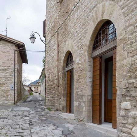 Casa Falcucci Gubbio Extérieur photo